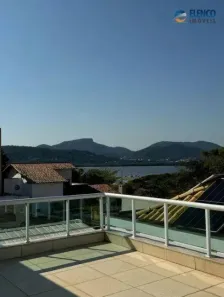 Casa com 7 Quartos à venda, 295m² no Itaipu, Niterói