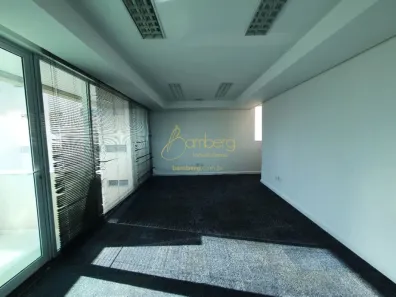 Prédio Comercial à venda, 800m² no Santo Amaro, São Paulo