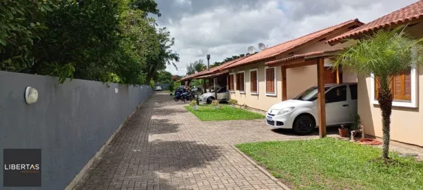 Casa de Condomínio com 2 Quartos à venda, 80m² no Ponta Grossa, Porto Alegre