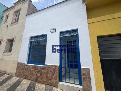 Casa com 3 Quartos para alugar, 130m² no Centro, Bragança Paulista