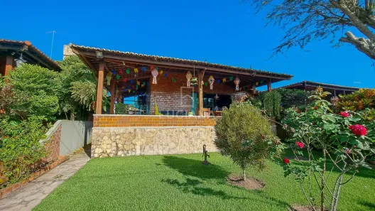Casa de Condomínio com 3 Quartos à venda, 142m² no Alpes Suiços, Gravatá