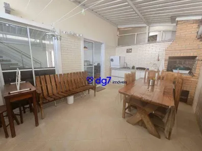 Casa com 3 Quartos à venda, 125m² no Jardim da Glória, Cotia