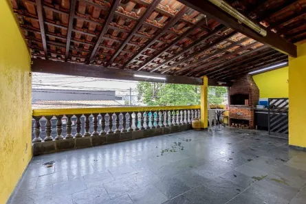 Casa com 5 Quartos à venda, 258m² no Jardim das Maravilhas, Santo André