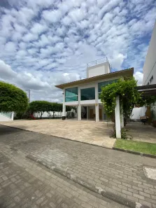 Casa de Condomínio com 4 Quartos à venda, 154m² no Piçarreira, Teresina