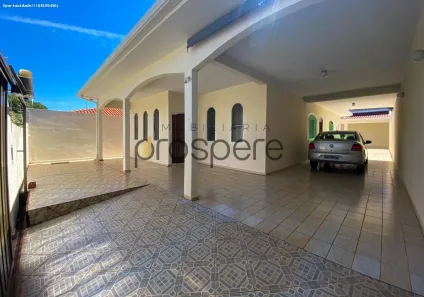 Casa com 3 Quartos à venda, 220m² no Parque Cedral, Presidente Prudente