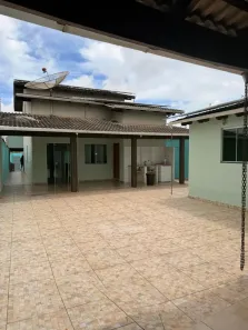 Casa com 5 Quartos à venda, 450m² no Vila Jayara, Anápolis
