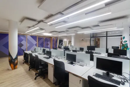 Sala Comercial para alugar, 248m² no República, São Paulo