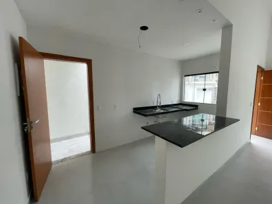 Casa com 3 Quartos à venda, 95m² no Lagoa, Macaé