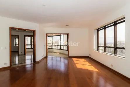 Apartamento com 4 Quartos à venda, 270m² no Vila Suzana, São Paulo