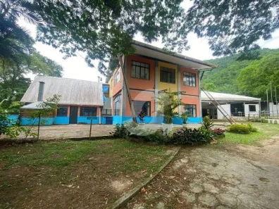 Fazenda/Sítio com 5 Quartos à venda, 400m² no Engenho do Mato, Niterói