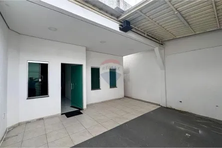 Casa com 2 Quartos à venda, 71m² no Flores, Manaus