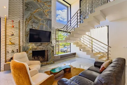 Casa de Condomínio com 4 Quartos à venda, 380m² no Marechal Rondon, Canoas