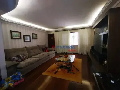 Casa com 3 Quartos à venda, 179m² no Jardim das Vertentes, São Paulo