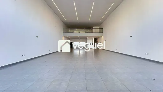 Galpão/Depósito/Armazém para alugar, 379m² no Taquaral, Campinas