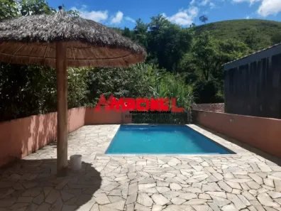 Fazenda/Sítio com 6 Quartos para alugar, 200m² no Freitas, São José dos Campos