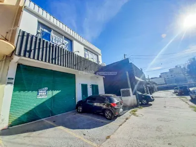 Galpão/Depósito/Armazém para alugar, 367m² no São Geraldo, Porto Alegre