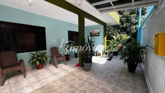 Casa com 3 Quartos à venda, 230m² no Fazenda, Itajaí