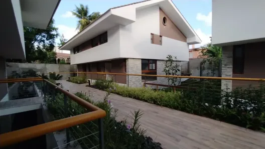 Casa de Condomínio com 5 Quartos à venda, 258m² no Poço, Recife