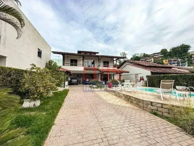 Casa de Condomínio com 5 Quartos à venda, 264m² no Badu, Niterói