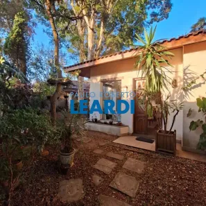 Sobrado com 5 Quartos à venda, 480m² no Caxingui, São Paulo