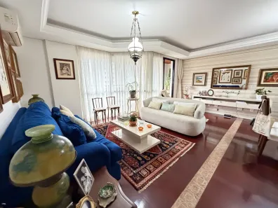 Apartamento com 3 Quartos à venda, 138m² no Centro, Florianópolis