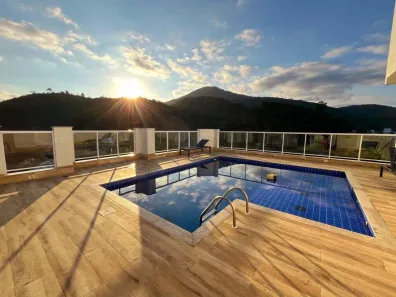 Apartamento com 2 Quartos à venda, 69m² no Toninhas, Ubatuba