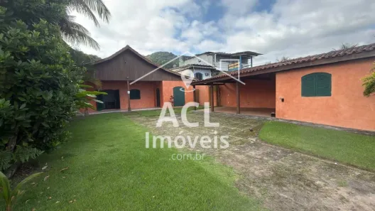 Casa com 3 Quartos para alugar, 145m² no Boiçucanga, São Sebastião
