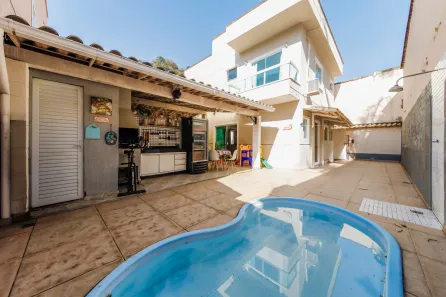 Casa de Condomínio com 3 Quartos à venda, 139m² no Jardim Glória, Juiz de Fora