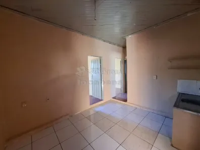 Casa com 2 Quartos para alugar, 50m² no Vila Anchieta, São José do Rio Preto