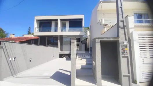 Casa com 3 Quartos à venda, 145m² no Lagoa da Conceição, Florianópolis