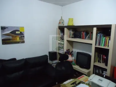 Casa com 5 Quartos à venda, 215m² no Jardim Umarizal, São Paulo