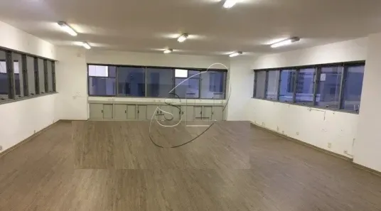 Sala Comercial à venda, 114m² no Consolação, São Paulo