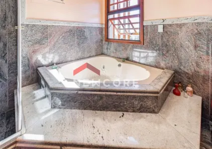 Casa com 4 Quartos à venda, 470m² no Ipanema, Porto Alegre