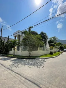 Casa de Condomínio com 4 Quartos à venda, 300m² no Campo Grande, Rio de Janeiro