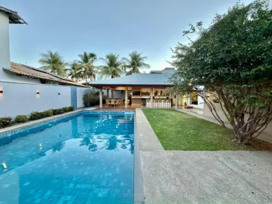 Casa de Condomínio com 5 Quartos à venda, 445m² no Loteamento Portal do Sol I, Goiânia