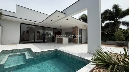 Casa de Condomínio com 3 Quartos para alugar, 242m² no Parque Brasil 500, Paulínia