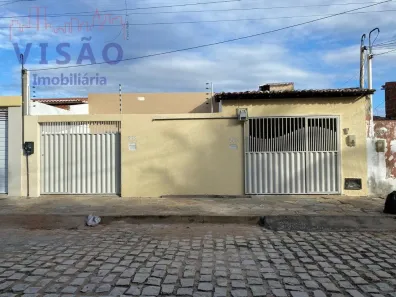 Casa com 4 Quartos à venda, 146m² no Planalto Treze de Maio, Mossoró