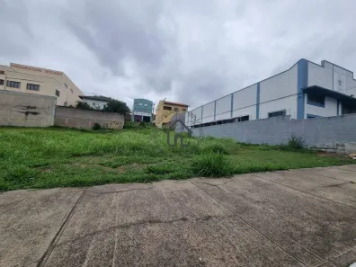 à venda, 360m² no Centro, Vinhedo