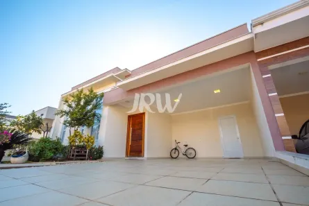 Casa de Condomínio com 2 Quartos à venda, 360m² no Jardim Residencial Dona Lucilla, Indaiatuba