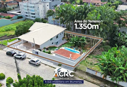 Casa com 6 Quartos à venda, 481m² no Água Verde, Blumenau