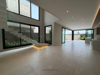 Casa de Condomínio com 6 Quartos à venda, 395m² no Passagem da Conceição, Várzea Grande