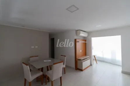 Apartamento com 3 Quartos para alugar, 77m² no Santa Teresinha, São Paulo