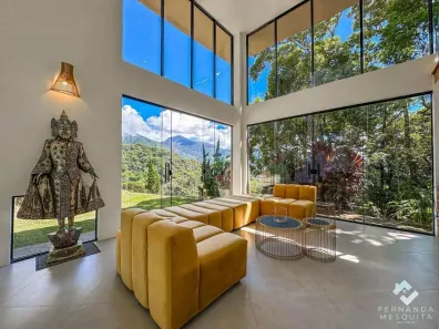 Casa de Condomínio com 6 Quartos à venda, 330m² no Carlos Guinle, Teresópolis