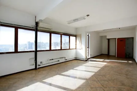 Sala Comercial para alugar, 44m² no Floresta, Porto Alegre