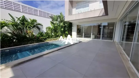 Casa com 3 Quartos à venda, 319m² no Jardim Karaíba, Uberlândia