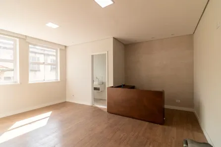 Ponto Comercial para alugar, 250m² no República, São Paulo