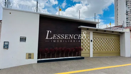 Casa com 3 Quartos à venda, 232m² no Parque Amazônia, Goiânia
