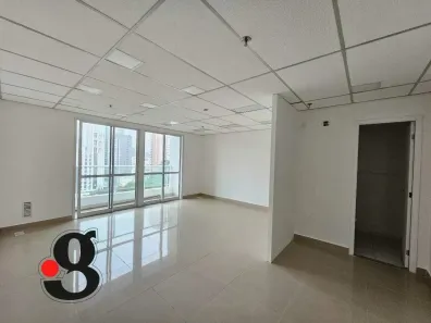 Sala Comercial à venda, 40m² no Vila Regente Feijó, São Paulo