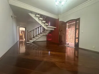 Casa com 3 Quartos à venda, 222m² no Vila Maria Luiza, Jundiaí