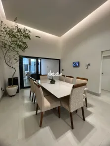 Casa com 3 Quartos à venda, 170m² no Aclimação, Uberlândia